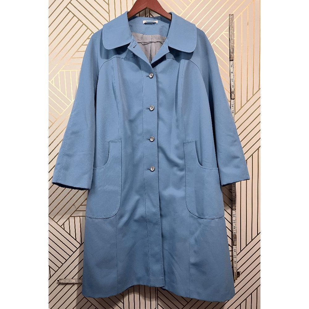 Vintage Forecaster of Boston Women's Collared Trench Coat Light Blue Size 20.5